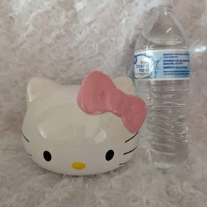 Hello Kitty small coin bank